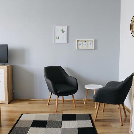 Levendula Apartman เปตช์ ภายนอก รูปภาพ