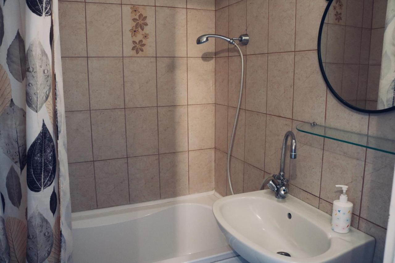 Levendula Apartman เปตช์ ภายนอก รูปภาพ