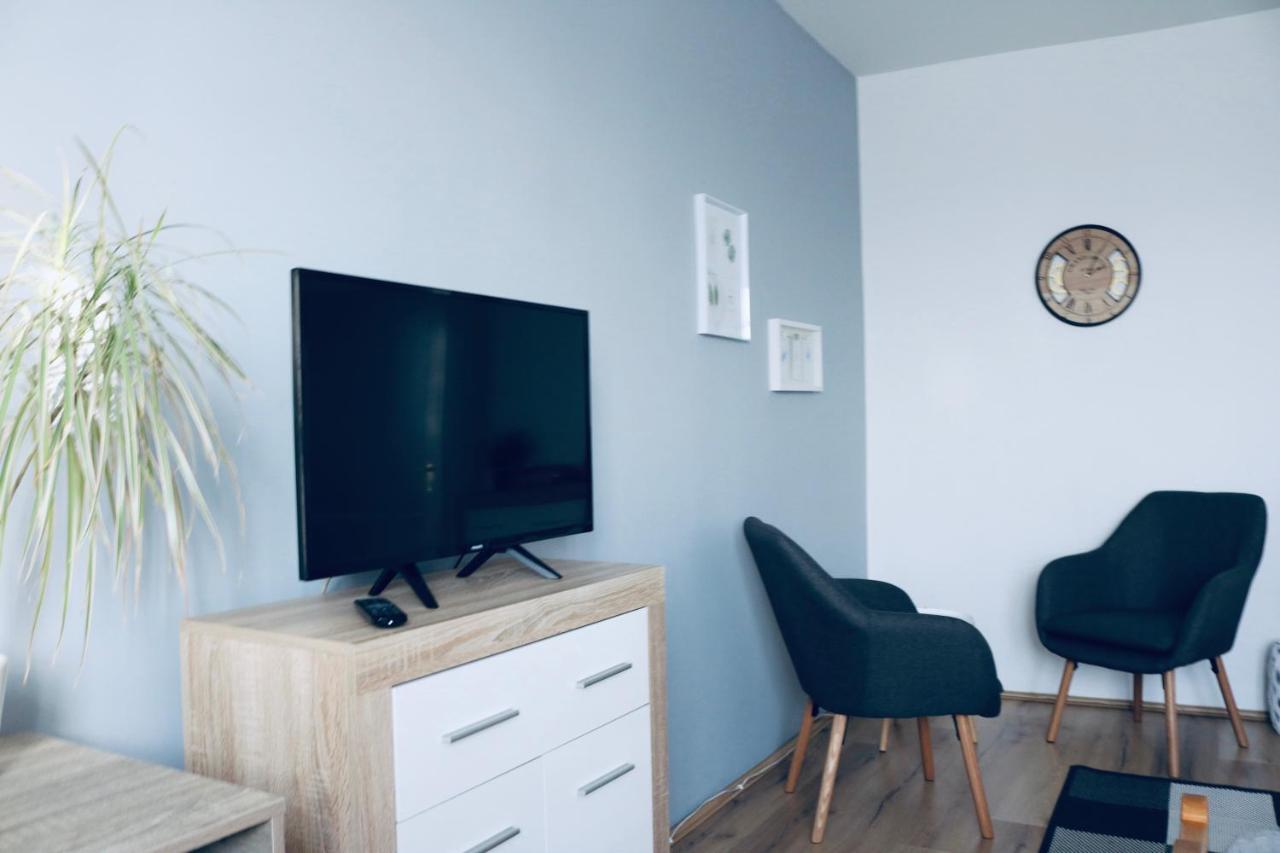 Levendula Apartman เปตช์ ภายนอก รูปภาพ